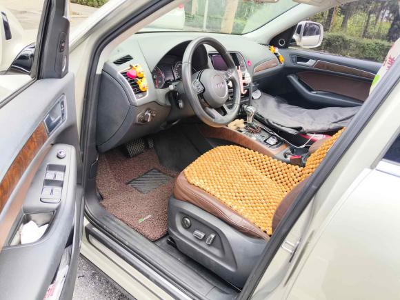 [佛山·粤X] 二手奥迪奥迪Q52017款 40 TFSI 舒适型