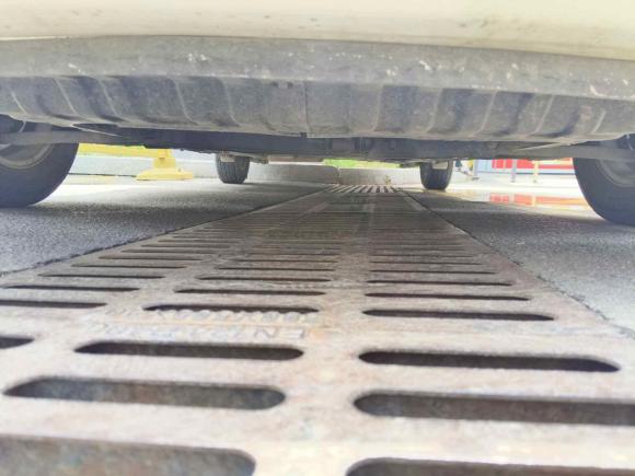 [济南·鲁A] 二手起亚起亚K22015款 两厢 1.4L AT GLS炫酷版