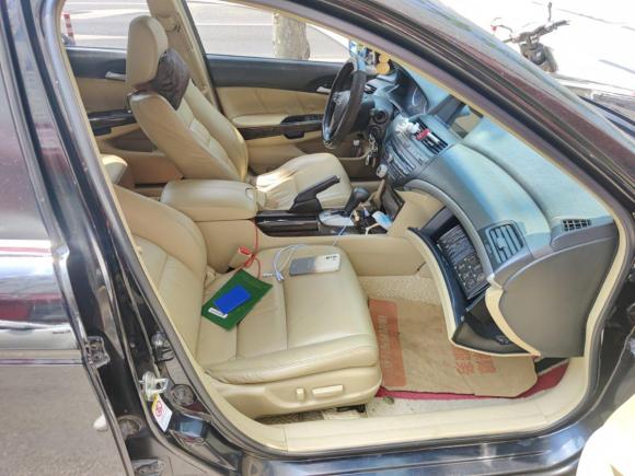 [上海·豫L] 二手本田雅阁2010款 2.0L EX