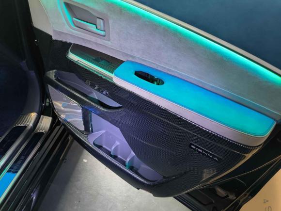 [广州·粤A] 二手丰田赛那SIENNA2021款 2.5L混动 舒适版