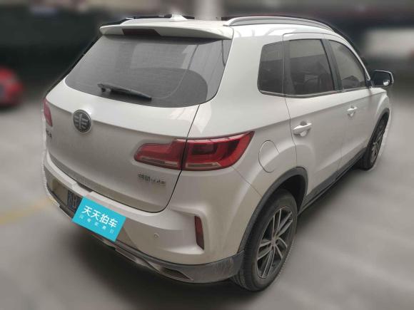 [宁波·浙B] 二手奔腾奔腾X402017款 1.6L 自动尊享型