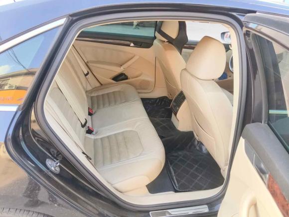 [上海·沪L] 二手大众帕萨特2011款 1.8TSI DSG御尊版