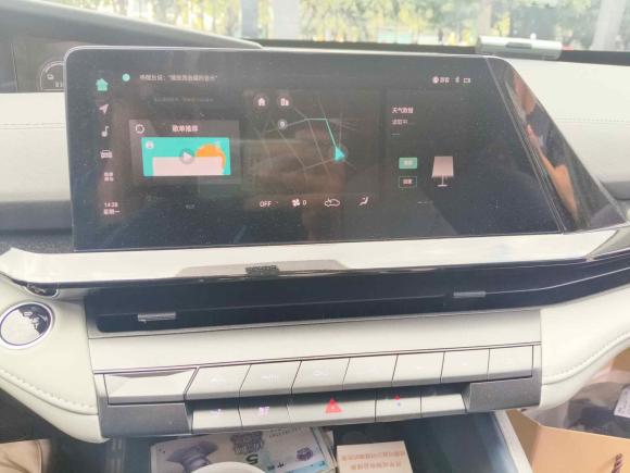 [苏州·苏B] 二手长安长安UNI-V 智电iDD2023款  智电iDD 1.5T 113km智趣型