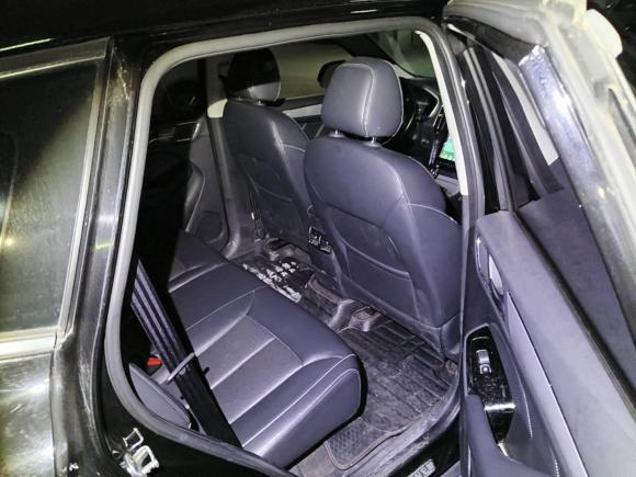 [合肥·皖A] 二手荣威荣威RX52016款 20T 两驱自动互联网智享版