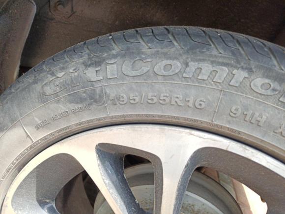 [无锡·苏B] 二手名爵名爵3SW2015款 1.5L AMT精英型