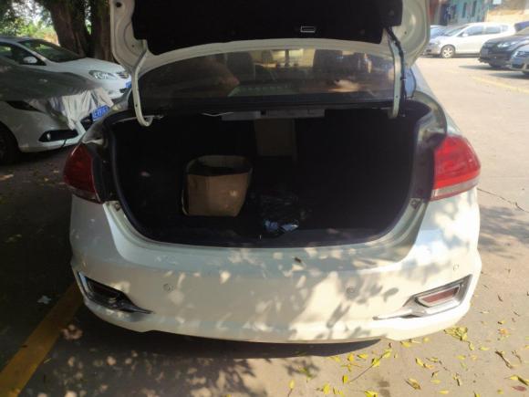 [佛山·粤E] 二手铃木启悦2015款 1.6L 手动乐享型