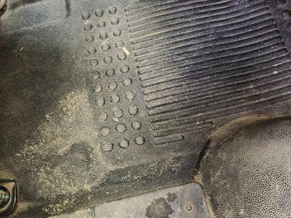 [成都·川A] 二手江铃特顺2017款 2.8T商运型短轴中顶6/7/8座JX493