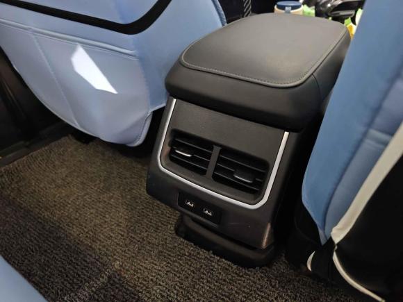 [上海·晋A] 二手哈弗哈弗H62021款 国潮版 1.5T 自动冠军版