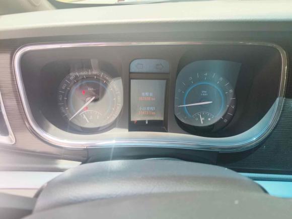 [上海·沪N] 二手别克别克GL82011款 2.4L LT豪华商务行政版