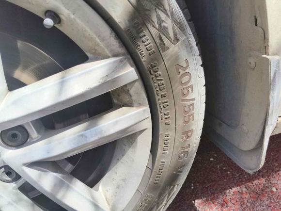 [西安·陕U] 二手大众朗行2017款 1.6L 自动舒适版