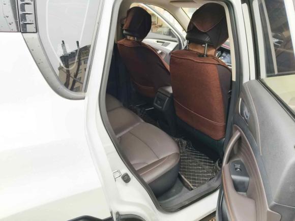 [义乌·浙G] 二手长安长安CS35PLUS2019款 1.6L 手动畅联版