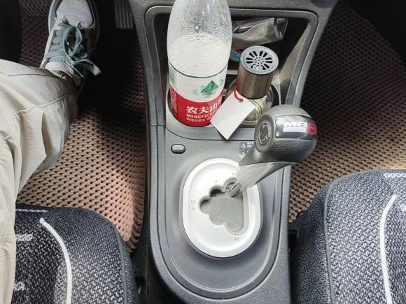 [南通·苏F] 二手名爵名爵32014款 1.5L AMT精英版