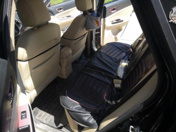 [武汉·鄂A] 二手长安逸动2014款 1.6L 手动豪华型