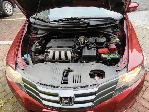 [深圳·粤B] 二手本田锋范经典2011款 1.5L 自动精英品致版