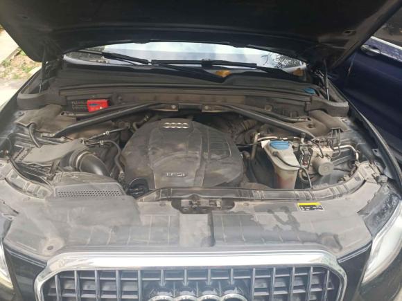 [深圳·粤A] 二手奥迪奥迪Q52015款 40 TFSI 技术型