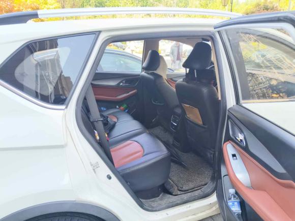 [青岛·鲁B] 二手宝骏宝骏5602016款 1.5T 手动精英型