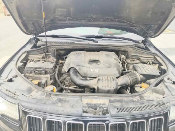 [武汉·鄂A] 二手Jeep大切诺基2014款 3.0L 舒享导航版