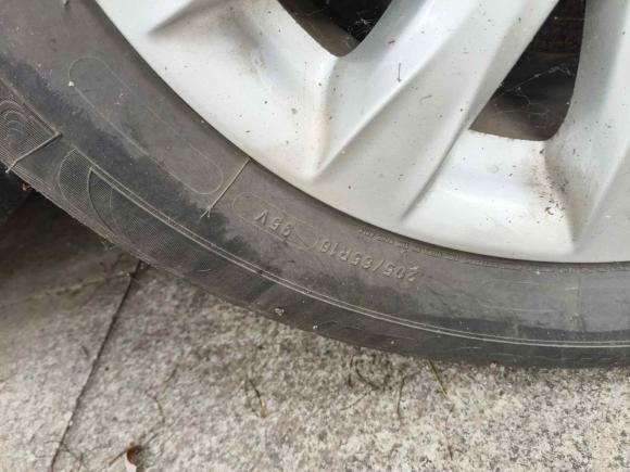 [武汉·鄂A] 二手日产天籁2008款 2.5L XL领先版