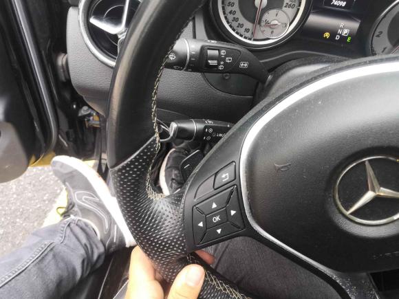 [义乌·浙G] 二手奔驰奔驰GLA2015款 GLA 200 动感型