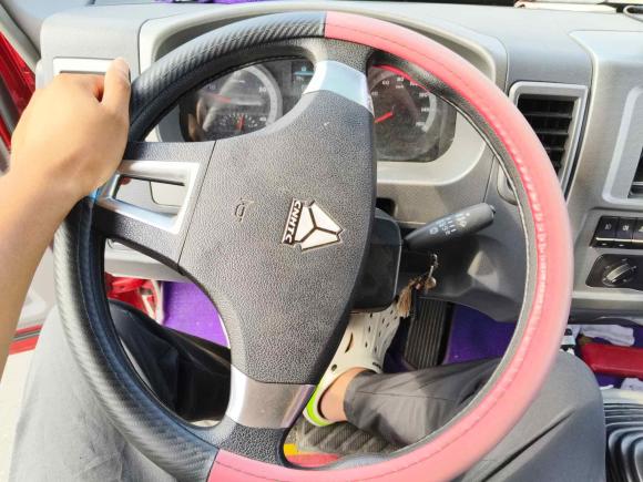 [南通·苏F] 二手中国重汽VGVVGV U702020款 1.5T 手动舒适版 5座