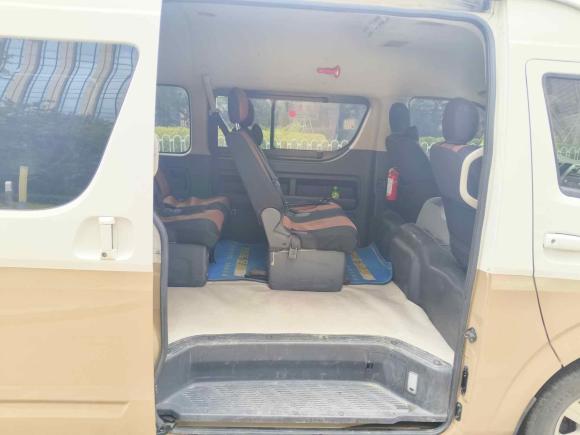 [青岛·鲁U] 二手福田风景G92020款 2.4L商运版长轴高顶9座商务车国VI 4K22D4M