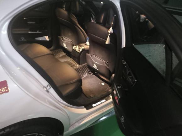 [常州·苏D] 二手奔驰奔驰C级2023款 C 260 L 运动版