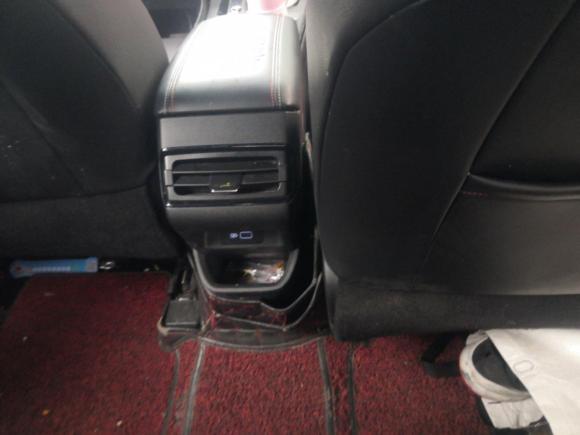 [上海·沪C] 二手吉利汽车帝豪S2021款 1.4T CVT尊贵型