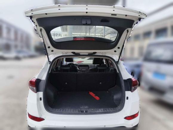 [芜湖·皖B] 二手现代途胜2015款 1.6T 双离合两驱智能型