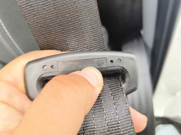 [合肥·皖A] 二手上汽大通MAXUS新途V802023款 2.0T 手动经典傲运通长轴中顶6/7/8/9座