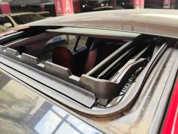 [武汉·鄂A] 二手阿尔法·罗密欧Giulia朱丽叶2017款 2.0T 200HP 豪华版