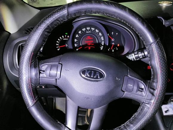 [成都·川A] 二手起亚智跑2011款 2.0L 自动两驱版Premium