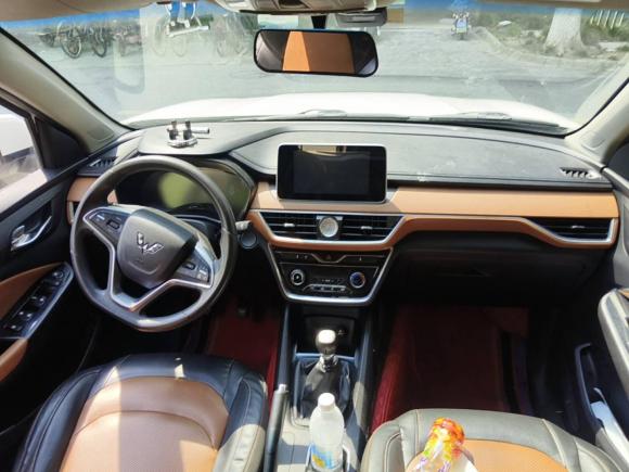 [上海·云C] 二手五菱汽车五菱宏光S32018款 1.5L 手动豪华型 国V