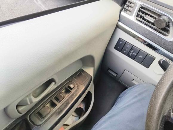 [上海·沪C] 二手金杯新海狮X30L2021款 1.5L财富无空调版客车国VI SWC15M