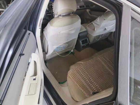 [合肥·皖A] 二手奥迪奥迪A6L2010款 2.4L 豪华型