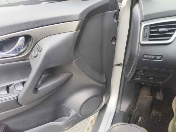 [上海·沪F] 二手日产奇骏2014款 2.0L CVT智领版 2WD