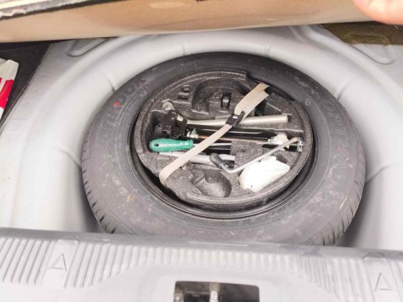 [济南·鲁A] 二手斯柯达明锐2013款 1.6L 手动逸俊版