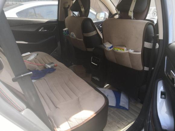 [青岛·鲁B] 二手宝骏宝骏5602016款 1.8L 手动豪华型