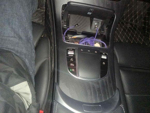 [芜湖·皖B] 二手奔驰奔驰C级2020款 C 260 L 运动版