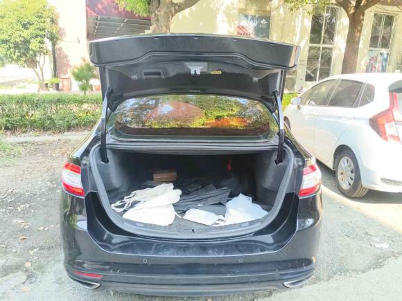 [上海·皖N] 二手福特蒙迪欧2013款 2.0L GTDi200豪华型