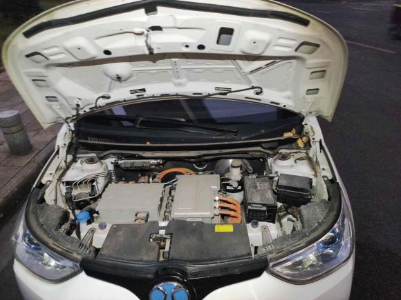 [武汉·鄂A] 二手北汽新能源北汽新能源EC2017款 EC200 灵动版