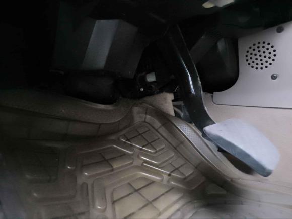 [北京·鲁P] 二手奔驰唯雅诺2010款 2.5L 尊贵版