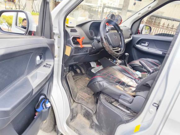 [苏州·苏U] 二手长安凯程长安睿行M602023款 1.5L GDI舒适型客车6/7座