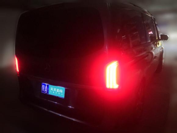 [西安·陕A] 二手奔驰奔驰V级2017款 V 260 领航版