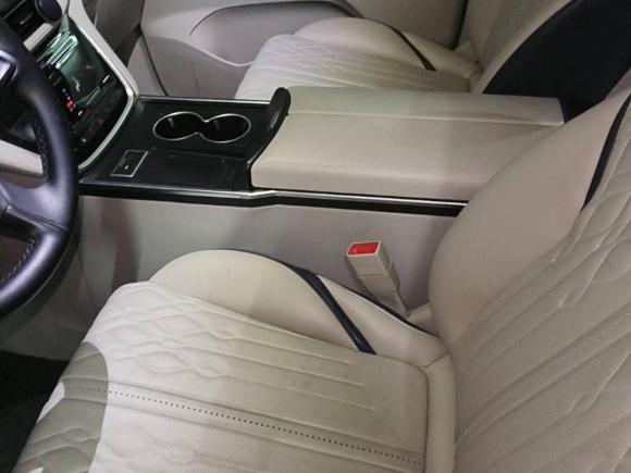 [上海·沪D] 二手别克别克GL82020款 ES陆尊 653T 舒适型