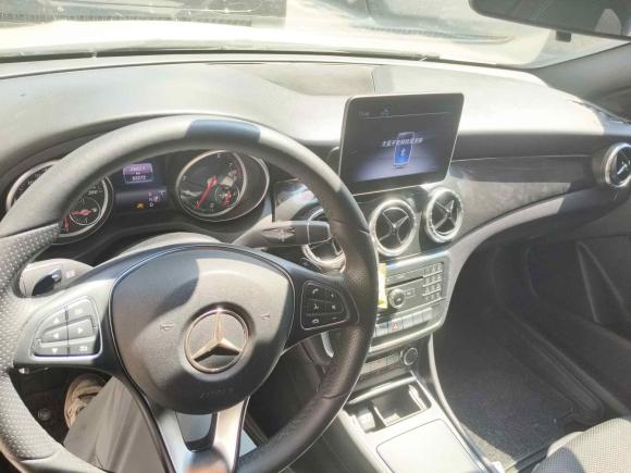 [上海·豫N] 二手奔驰奔驰CLA2017款 改款 CLA 180