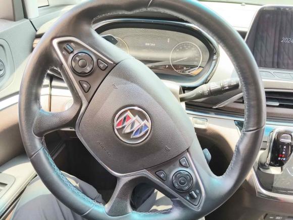 [上海·沪F] 二手别克别克GL82023款 陆上公务舱 652T 豪华型