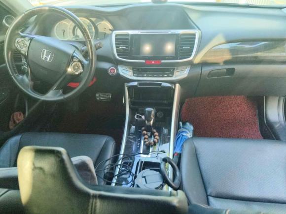 [深圳·粤B] 二手本田雅阁2015款 3.0L VTI 尊贵版