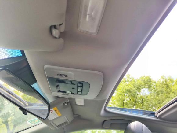 [上海·沪D] 二手丰田凯美瑞2018款 2.0G 豪华版