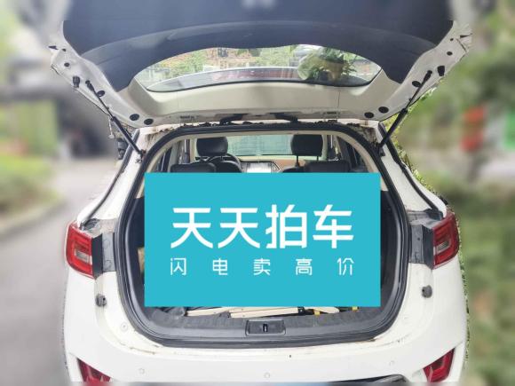 [成都·川A] 二手众泰众泰T3002018款 1.5L CVT尊享型