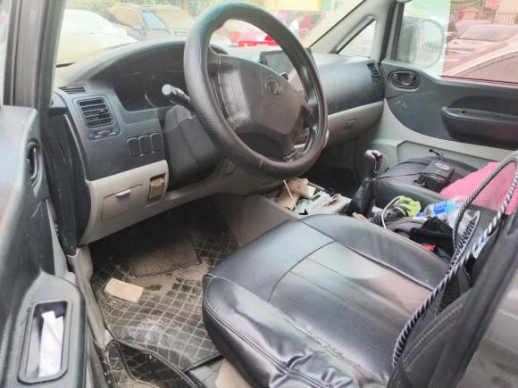 [深圳·苏F] 二手东风风行菱智2018款 M3 1.5L 5座基本型